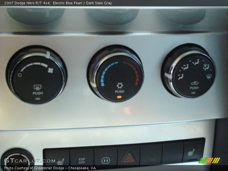 Controls of 2007 Nitro R/T 4x4