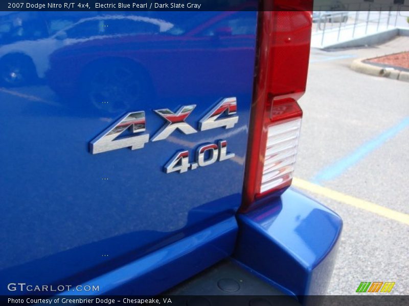 2007 Nitro R/T 4x4 Logo