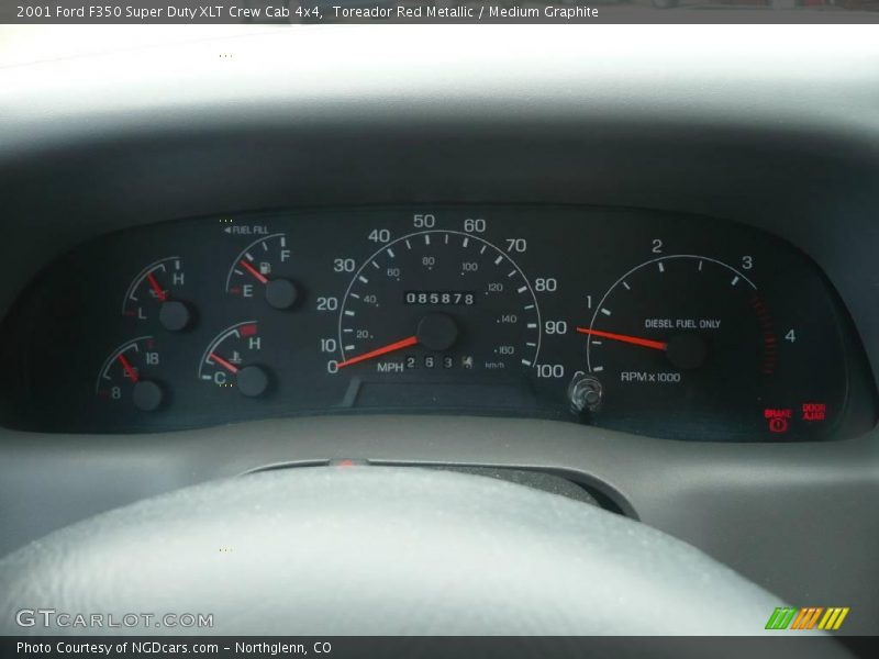 Toreador Red Metallic / Medium Graphite 2001 Ford F350 Super Duty XLT Crew Cab 4x4