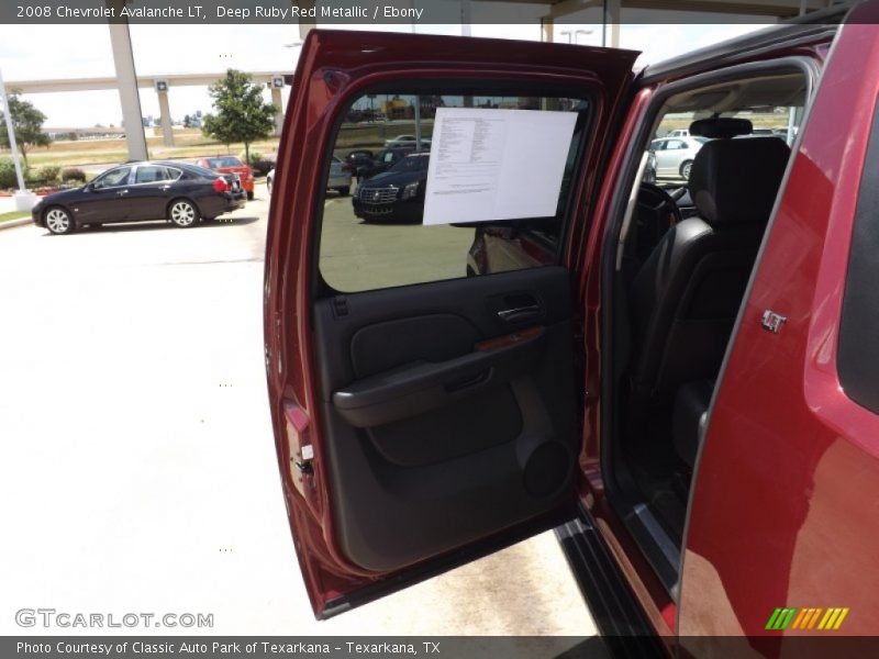 Deep Ruby Red Metallic / Ebony 2008 Chevrolet Avalanche LT
