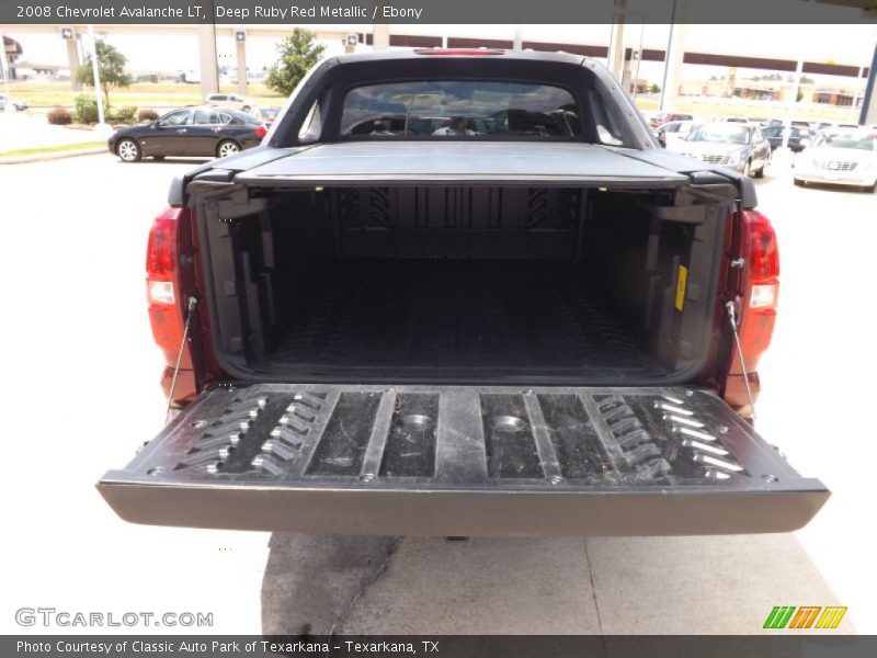 Deep Ruby Red Metallic / Ebony 2008 Chevrolet Avalanche LT