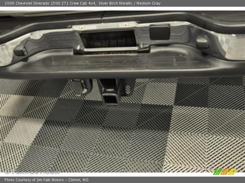 Silver Birch Metallic / Medium Gray 2006 Chevrolet Silverado 1500 Z71 Crew Cab 4x4