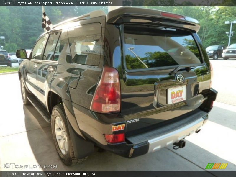 Black / Dark Charcoal 2005 Toyota 4Runner Sport Edition 4x4