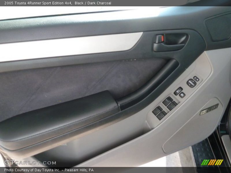 Black / Dark Charcoal 2005 Toyota 4Runner Sport Edition 4x4