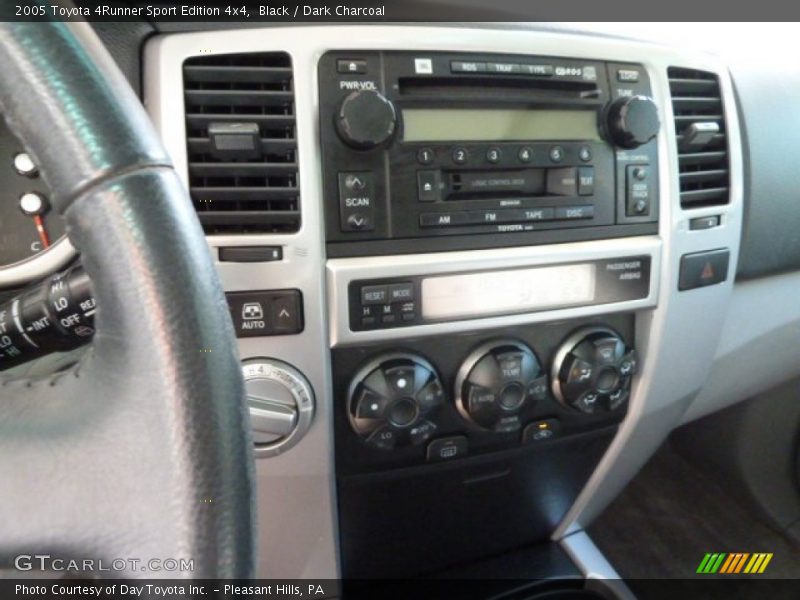 Black / Dark Charcoal 2005 Toyota 4Runner Sport Edition 4x4
