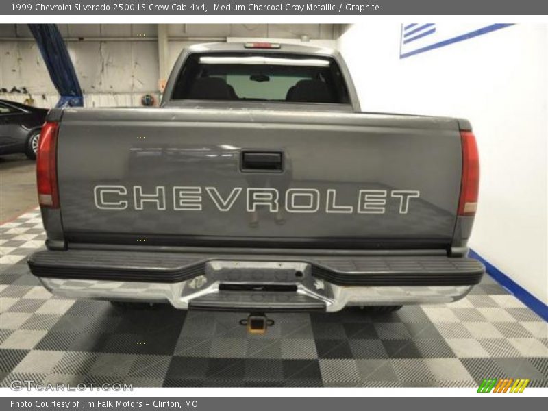 Medium Charcoal Gray Metallic / Graphite 1999 Chevrolet Silverado 2500 LS Crew Cab 4x4