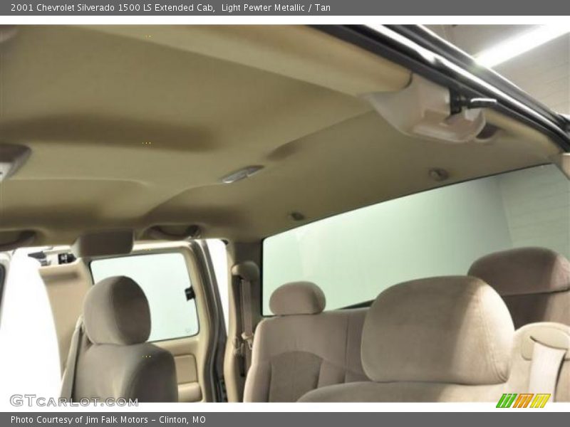 Light Pewter Metallic / Tan 2001 Chevrolet Silverado 1500 LS Extended Cab