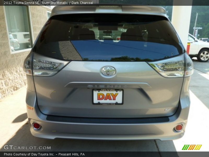Silver Sky Metallic / Dark Charcoal 2012 Toyota Sienna SE
