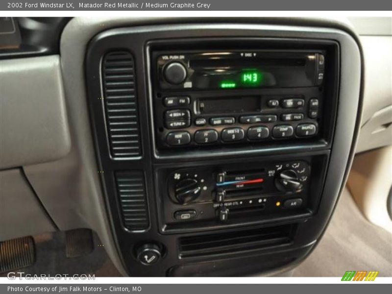 Matador Red Metallic / Medium Graphite Grey 2002 Ford Windstar LX