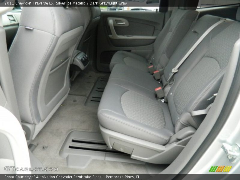 Silver Ice Metallic / Dark Gray/Light Gray 2011 Chevrolet Traverse LS