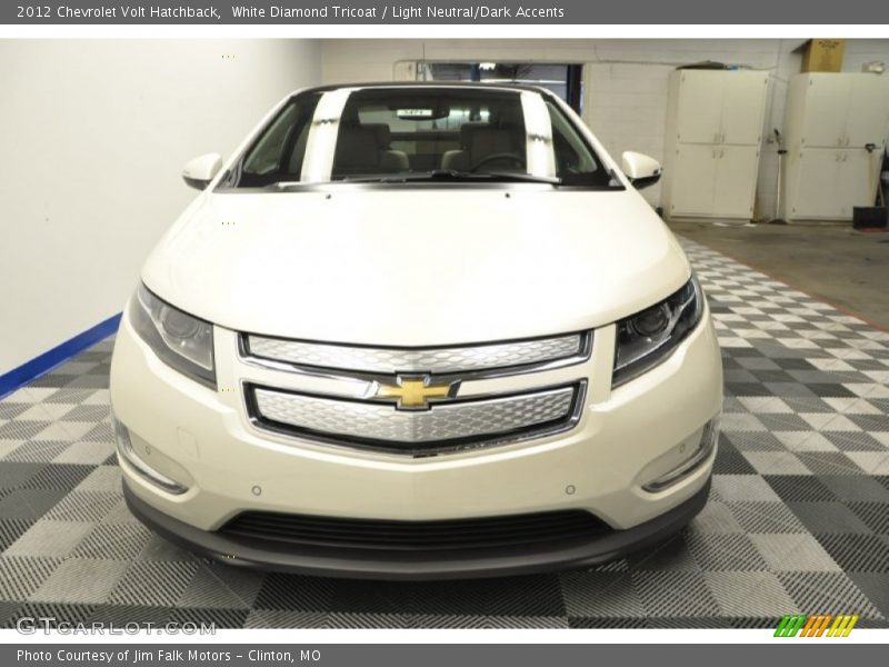 White Diamond Tricoat / Light Neutral/Dark Accents 2012 Chevrolet Volt Hatchback