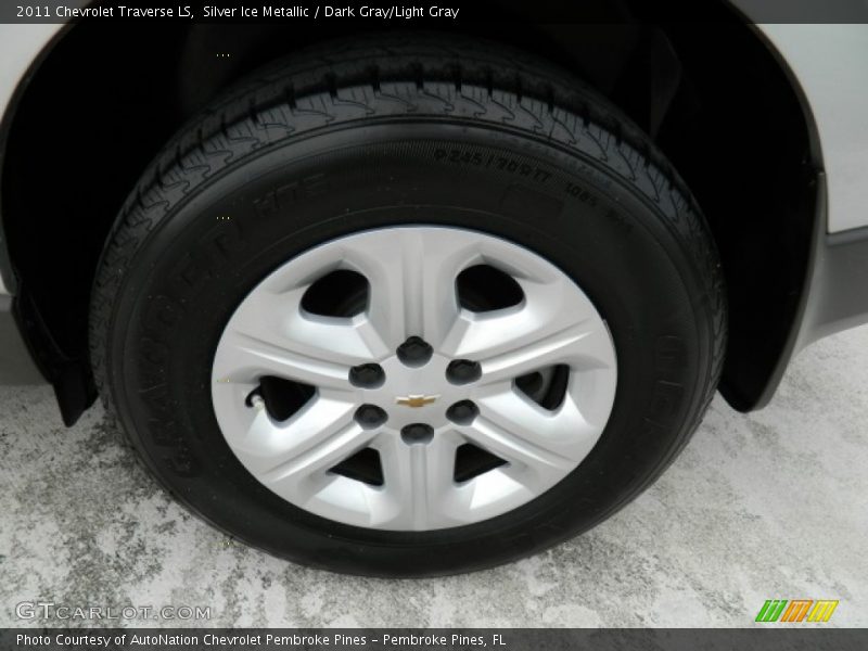 Silver Ice Metallic / Dark Gray/Light Gray 2011 Chevrolet Traverse LS