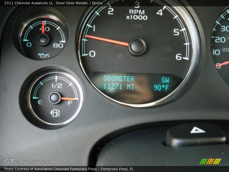 Sheer Silver Metallic / Ebony 2011 Chevrolet Avalanche LS