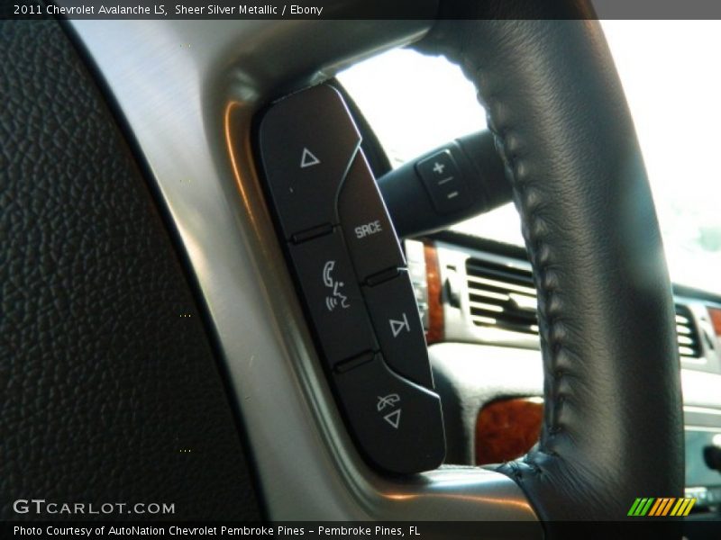 Sheer Silver Metallic / Ebony 2011 Chevrolet Avalanche LS