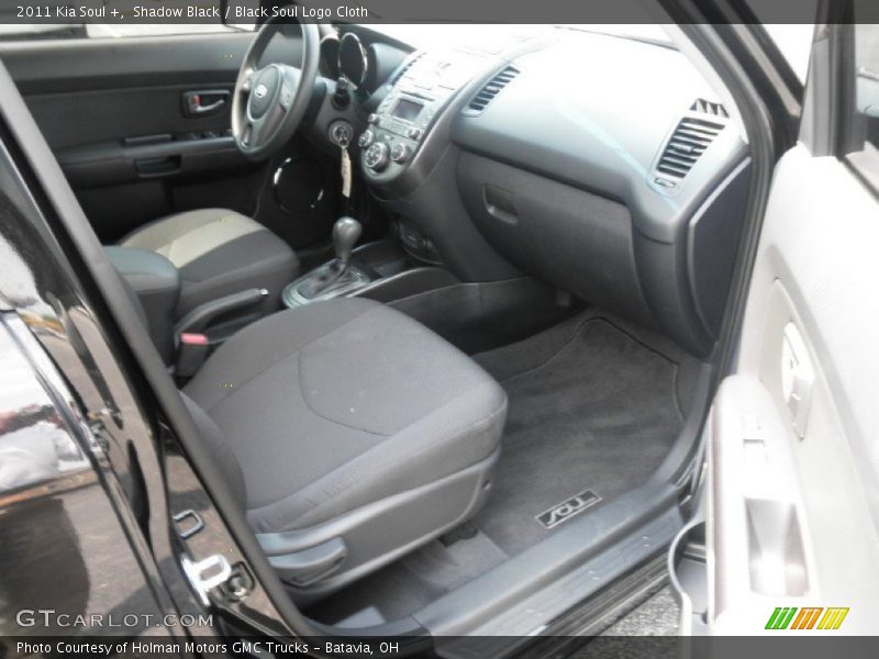 Shadow Black / Black Soul Logo Cloth 2011 Kia Soul +