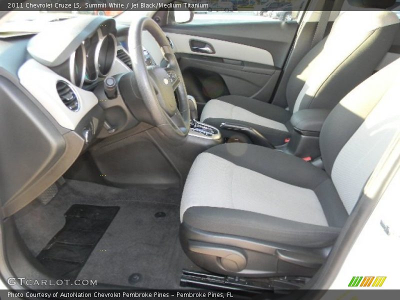 Summit White / Jet Black/Medium Titanium 2011 Chevrolet Cruze LS