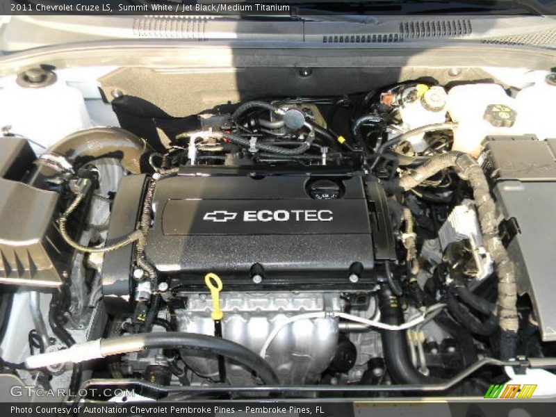 Summit White / Jet Black/Medium Titanium 2011 Chevrolet Cruze LS