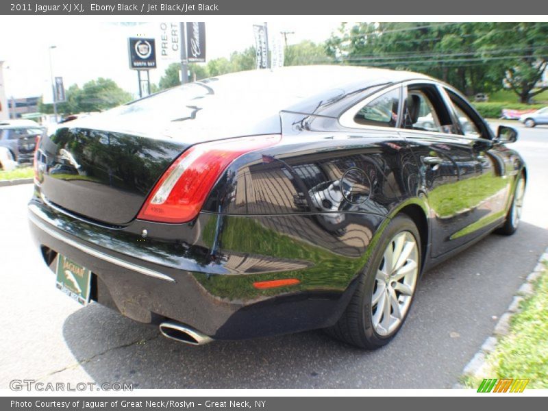 Ebony Black / Jet Black/Jet Black 2011 Jaguar XJ XJ