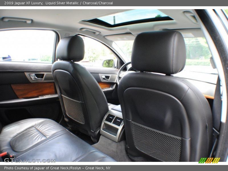 Liquid Silver Metallic / Charcoal/Charcoal 2009 Jaguar XF Luxury