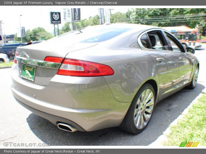 Vapour Grey Metallic / Charcoal/Charcoal 2009 Jaguar XF Premium Luxury