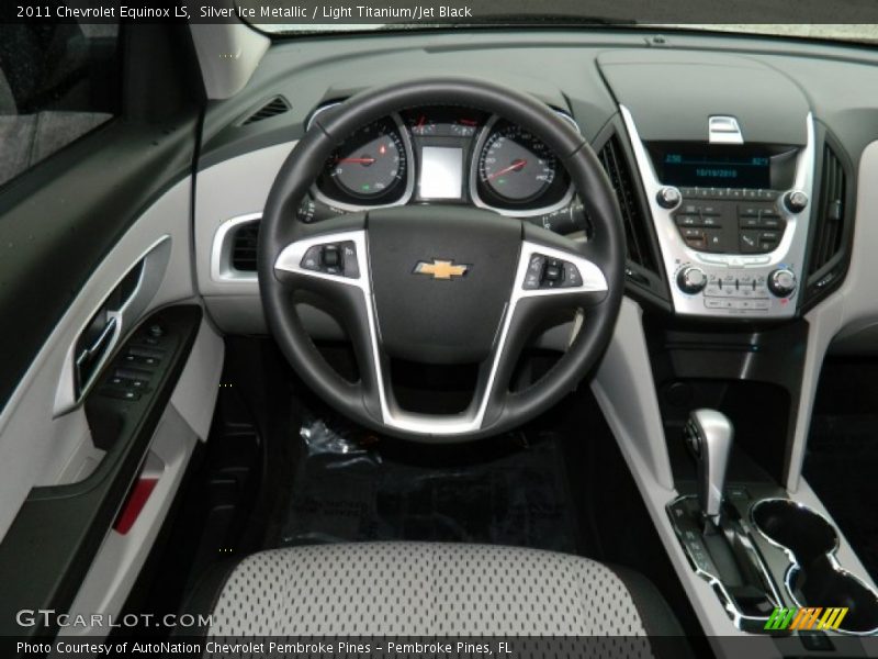 Silver Ice Metallic / Light Titanium/Jet Black 2011 Chevrolet Equinox LS