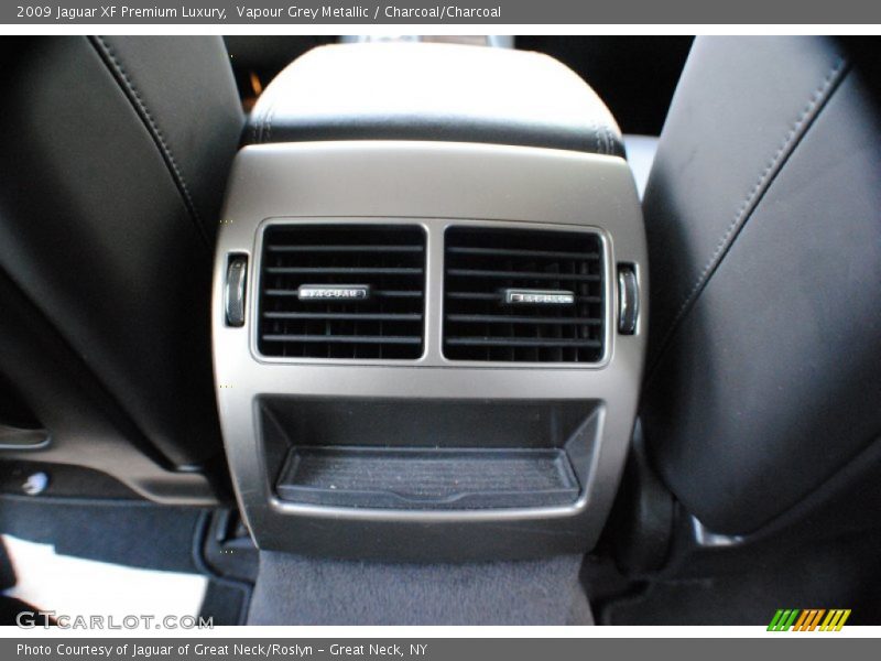 Vapour Grey Metallic / Charcoal/Charcoal 2009 Jaguar XF Premium Luxury