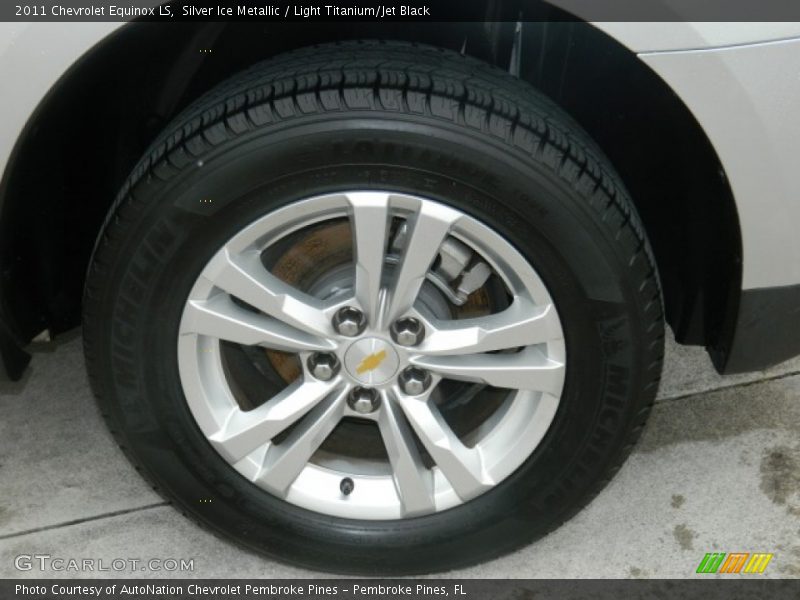 Silver Ice Metallic / Light Titanium/Jet Black 2011 Chevrolet Equinox LS