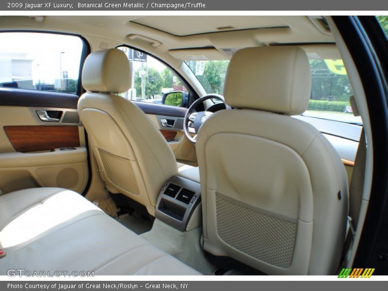 Botanical Green Metallic / Champagne/Truffle 2009 Jaguar XF Luxury