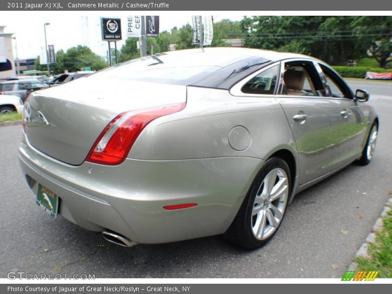 Cashmere Metallic / Cashew/Truffle 2011 Jaguar XJ XJL