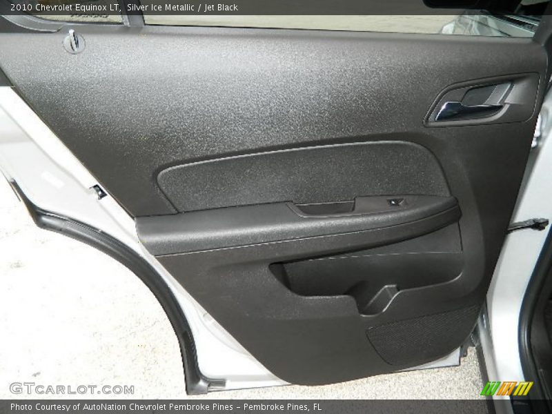 Silver Ice Metallic / Jet Black 2010 Chevrolet Equinox LT