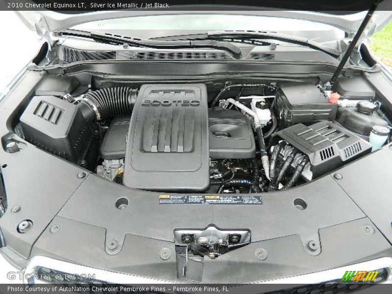Silver Ice Metallic / Jet Black 2010 Chevrolet Equinox LT