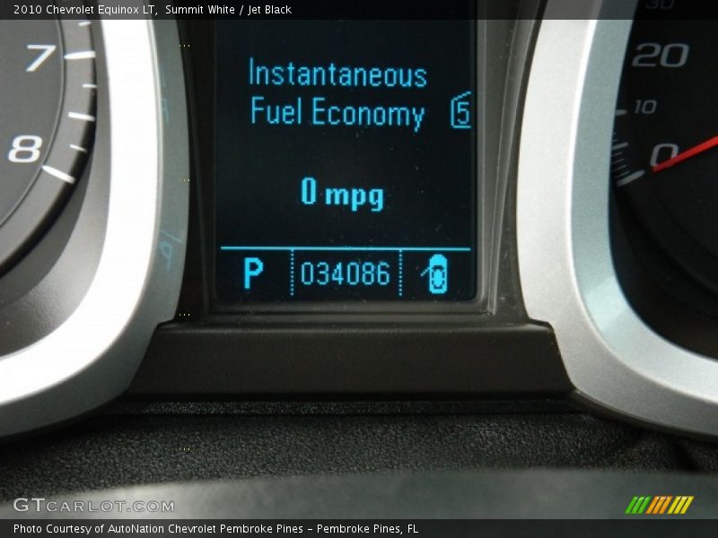 Summit White / Jet Black 2010 Chevrolet Equinox LT