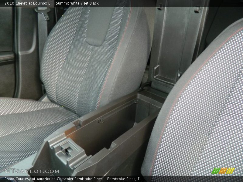Summit White / Jet Black 2010 Chevrolet Equinox LT