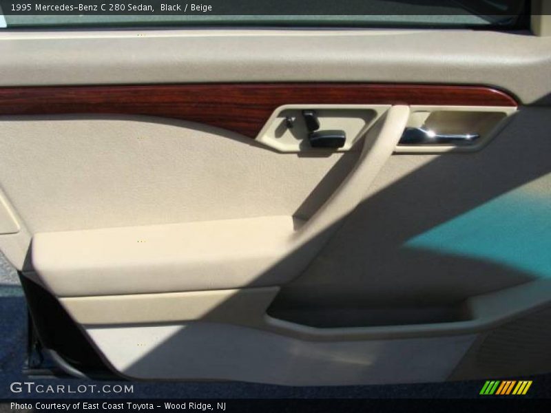Black / Beige 1995 Mercedes-Benz C 280 Sedan