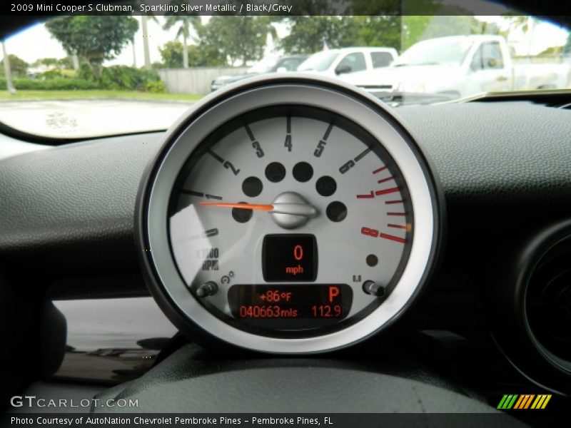 Sparkling Silver Metallic / Black/Grey 2009 Mini Cooper S Clubman