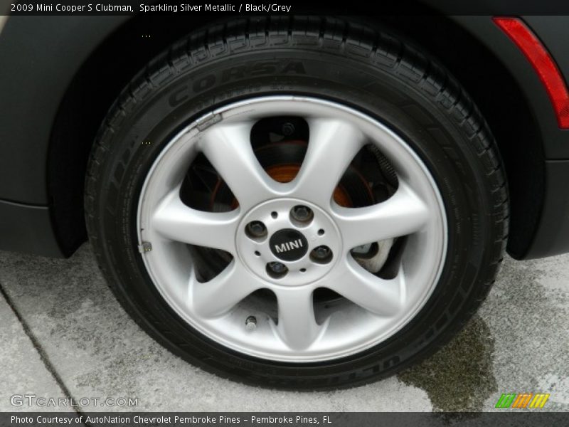 Sparkling Silver Metallic / Black/Grey 2009 Mini Cooper S Clubman