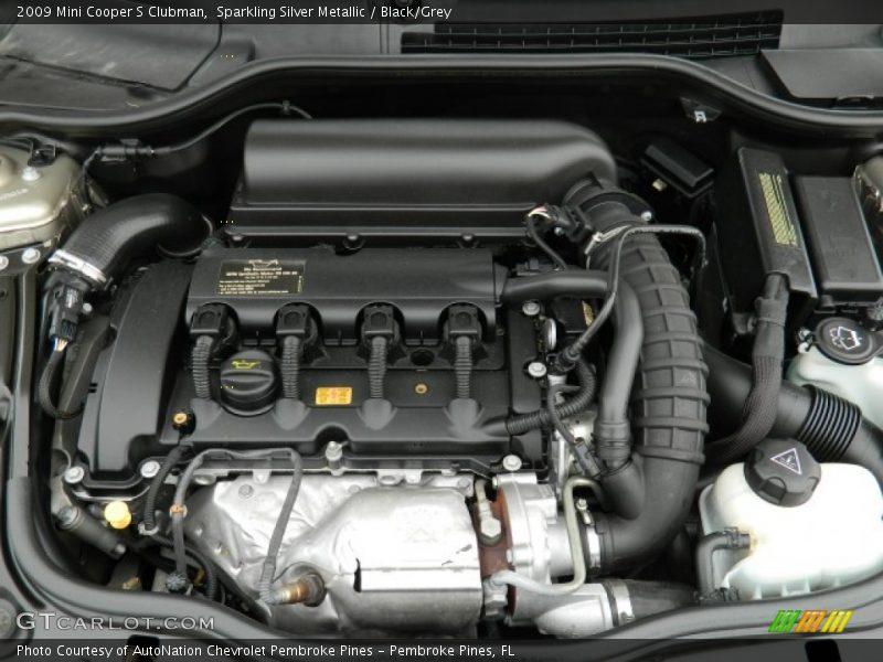Sparkling Silver Metallic / Black/Grey 2009 Mini Cooper S Clubman