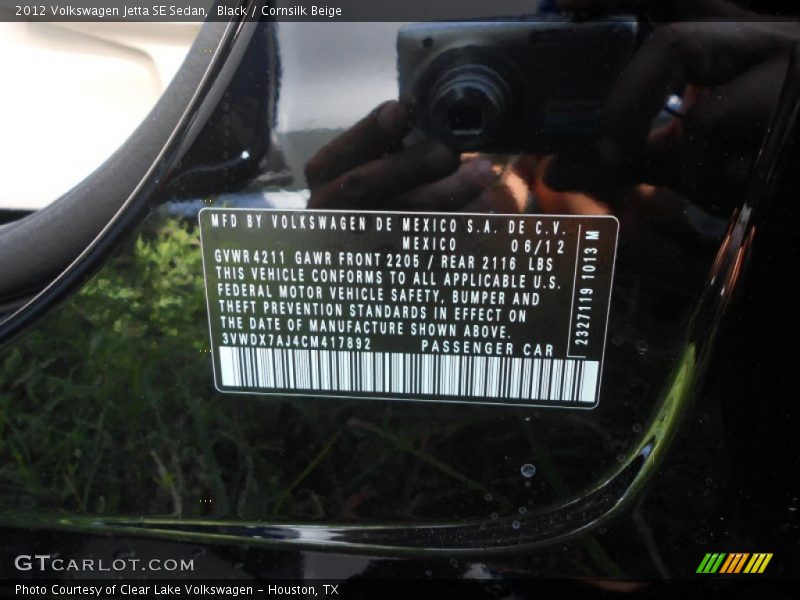Black / Cornsilk Beige 2012 Volkswagen Jetta SE Sedan