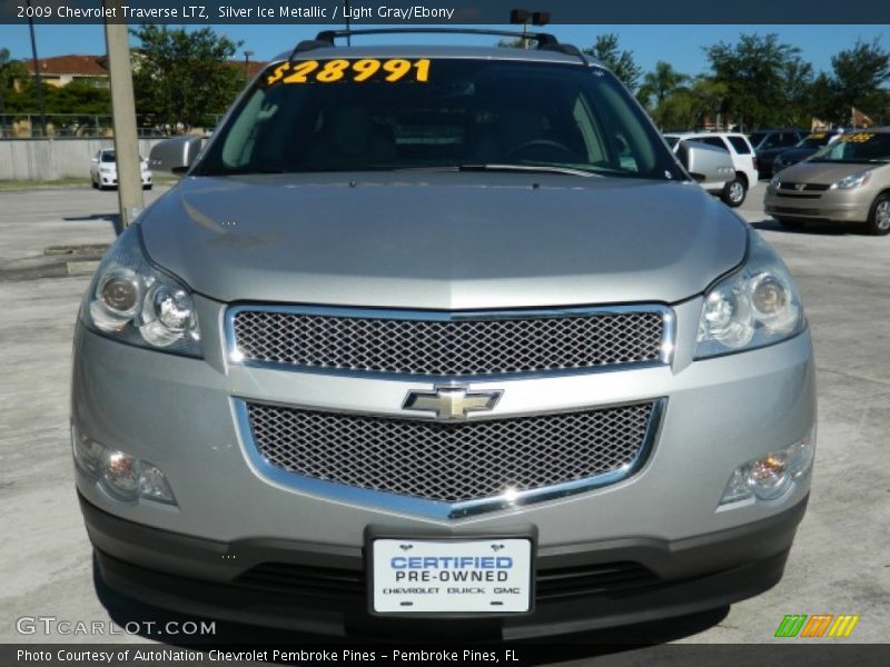 Silver Ice Metallic / Light Gray/Ebony 2009 Chevrolet Traverse LTZ