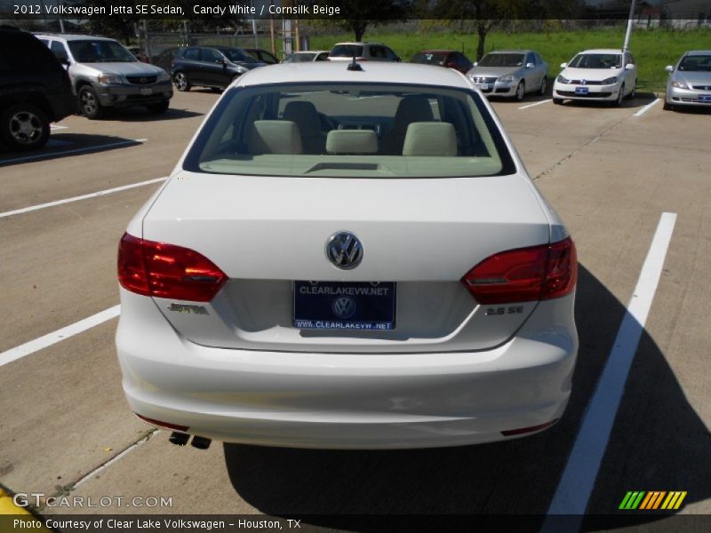 Candy White / Cornsilk Beige 2012 Volkswagen Jetta SE Sedan