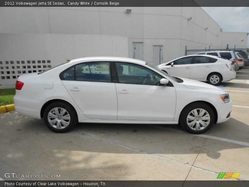 Candy White / Cornsilk Beige 2012 Volkswagen Jetta SE Sedan