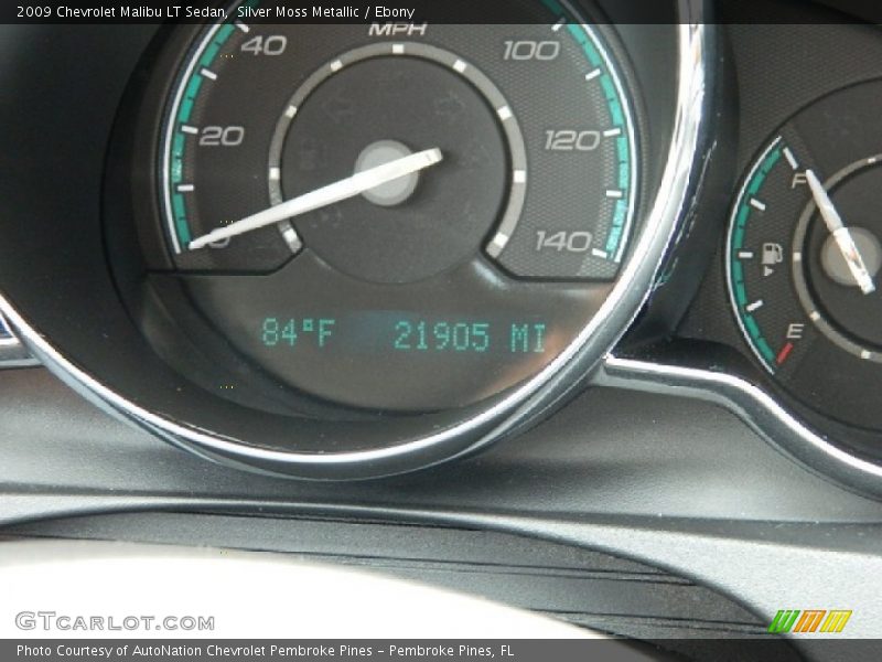 Silver Moss Metallic / Ebony 2009 Chevrolet Malibu LT Sedan