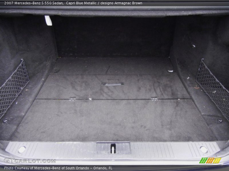  2007 S 550 Sedan Trunk