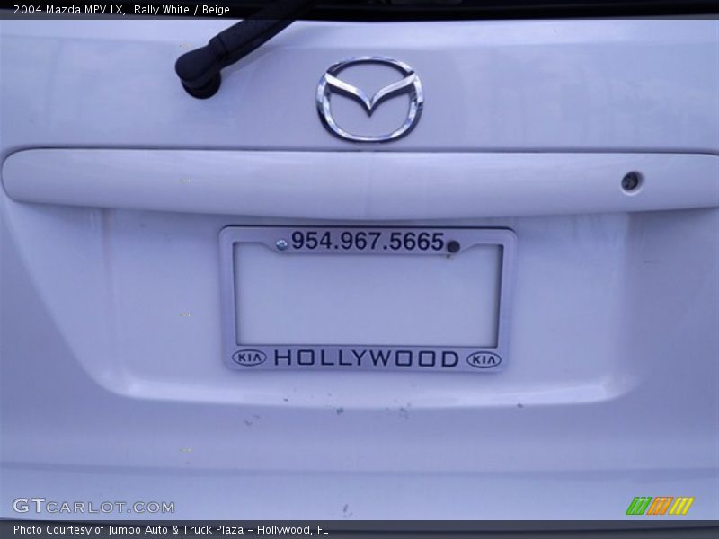 Rally White / Beige 2004 Mazda MPV LX