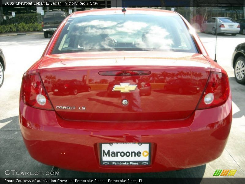 Victory Red / Gray 2009 Chevrolet Cobalt LS Sedan