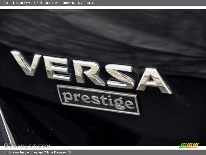 Super Black / Charcoal 2011 Nissan Versa 1.8 SL Hatchback