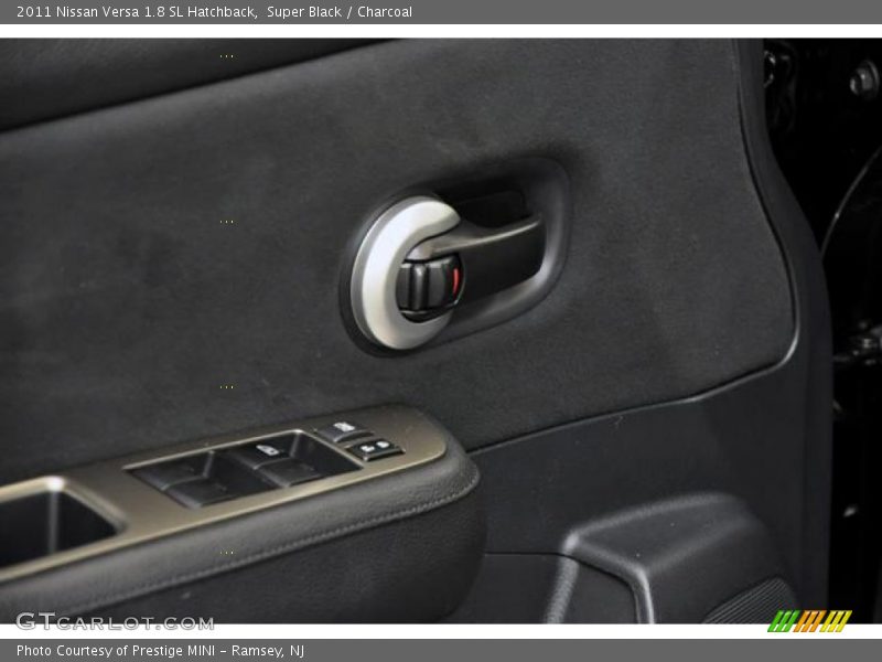 Super Black / Charcoal 2011 Nissan Versa 1.8 SL Hatchback