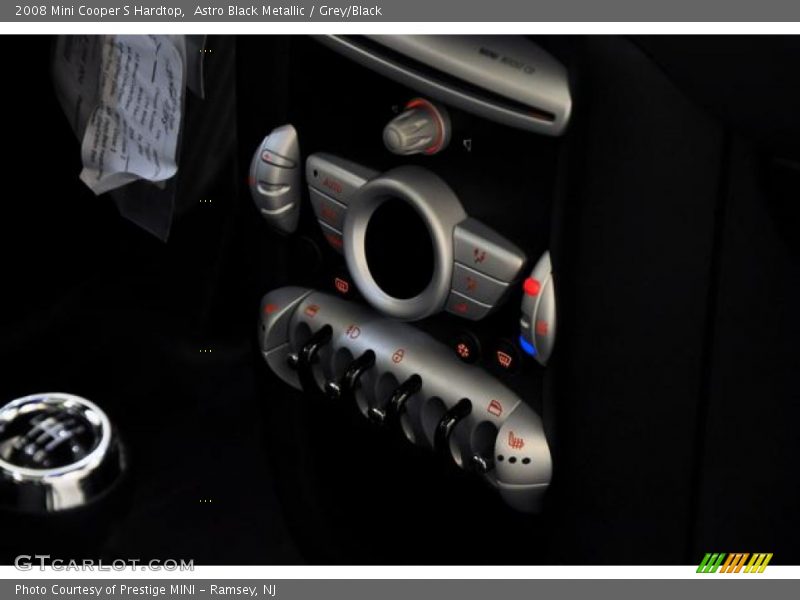Astro Black Metallic / Grey/Black 2008 Mini Cooper S Hardtop