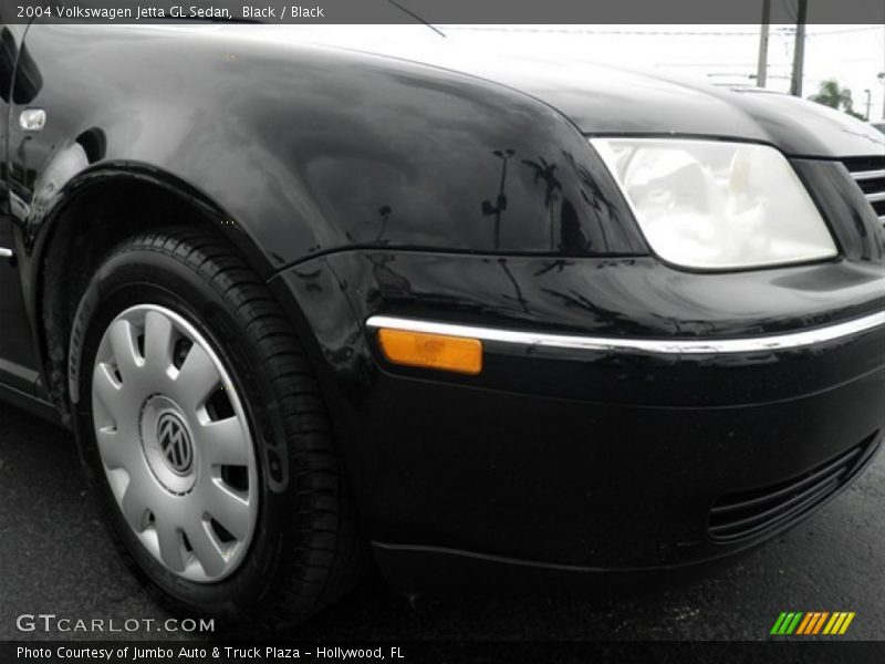 Black / Black 2004 Volkswagen Jetta GL Sedan