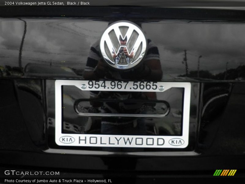 Black / Black 2004 Volkswagen Jetta GL Sedan